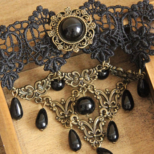 Black Retro Palace Style Lace And Pearl Sweet Necklace