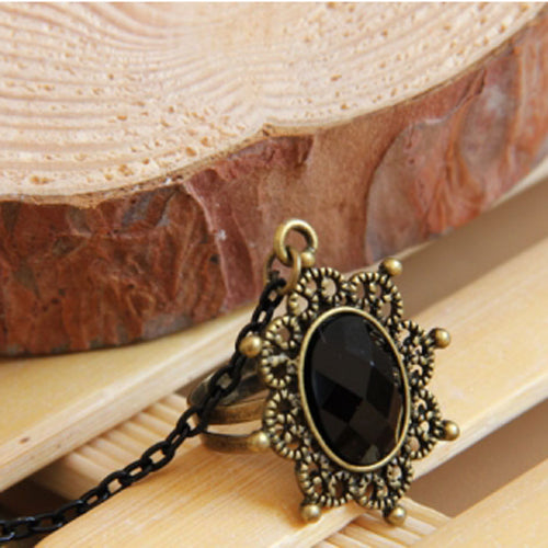 Black Retro Lace Pearl Gems Palace Prom Female Personality Gothic Lolita Bracelet With Ring One Chain