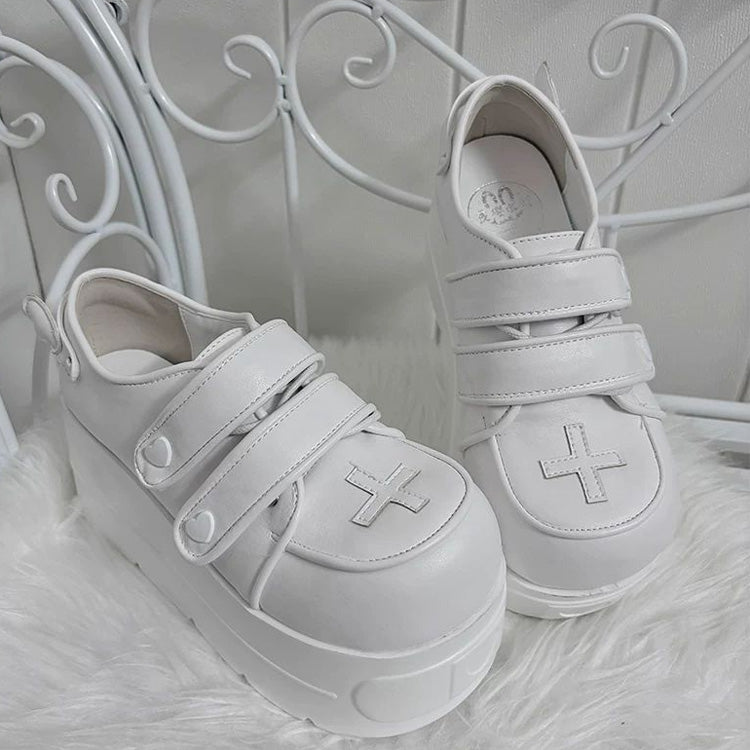 Medical Series Heart Style Double Strap Round-Toe Sweet Lolita Platform Shoes 3 Colors