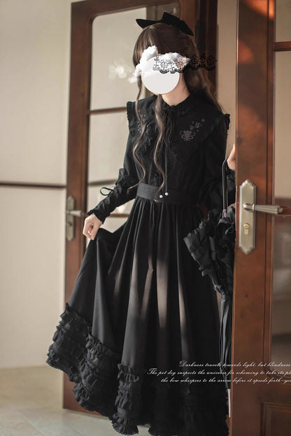Black [Wind Kissed Tulips] Long Sleeves Ruffle Embroidery Bowknot Gothic Vintage Elegant Lolita Dress