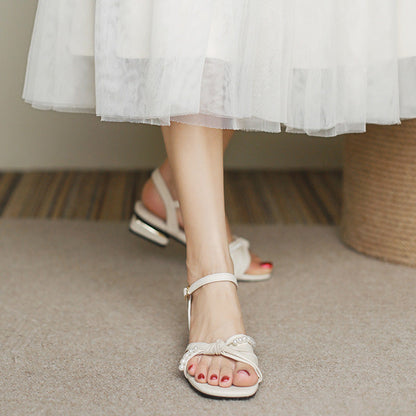 Pearl Chain Decoration Sweet Elegant Sandals 2 Colors