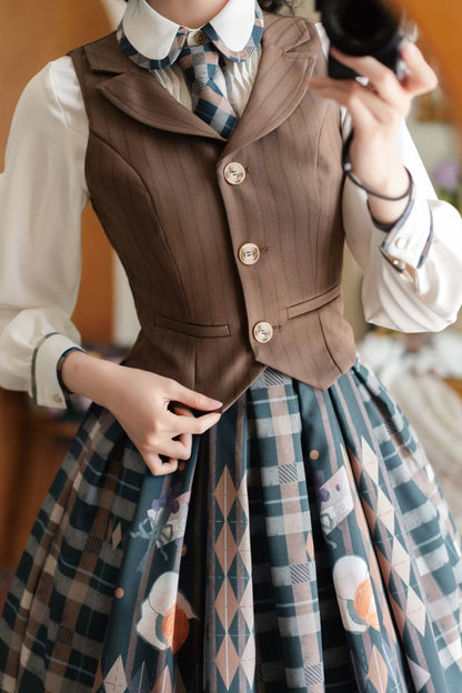 Brown V Collar Printed Classic Vintage College Style Ouji Lolita Vest