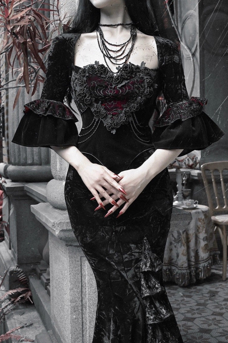 Black [Castle of Dark Romance] Square Collar Short Sleeves Multi-Layered Ruffled Embroidered Open-Front Lace Gothic Lolita Mermaid Dress