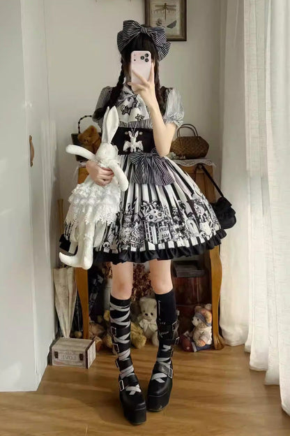 Black/White [A Weird Christmas] Sleeveless Printed Ruffled Gothic Lolita JSK Dress