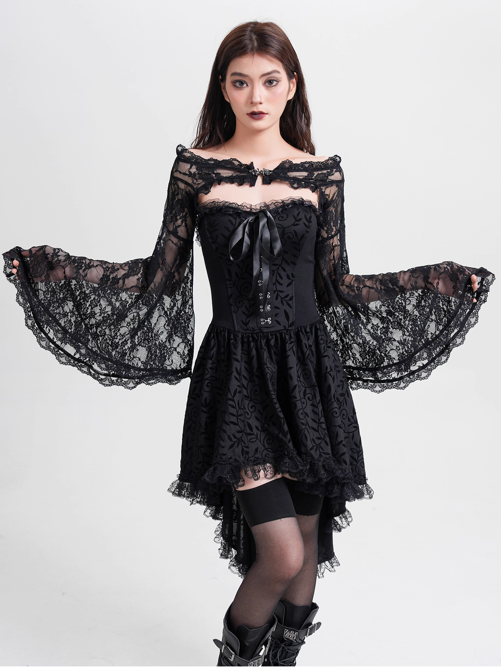 Off-Shoulder Lace Bolero