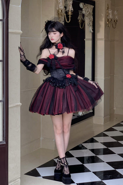 Black/Red [Sanglin’s Tribute] Off Shoulder Ruffled Gothic Lolita Dress
