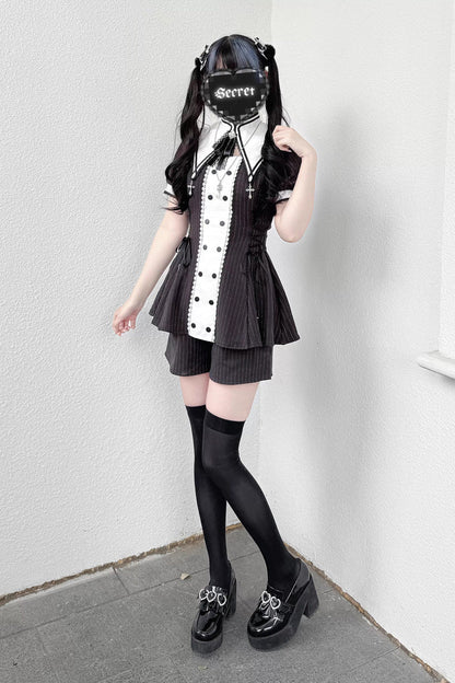 Black/White [Offbeat Confession] Long Short Sleeves Printed Ruffled Bow Gothic Jirai Kei Japanese Dress and Shorts Set