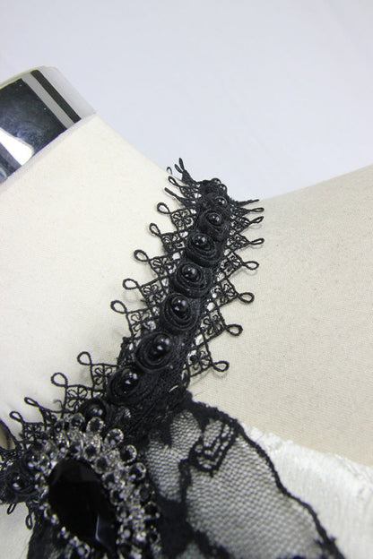 White Lace Jacquard Jewel Pins Men's Gothic Tie