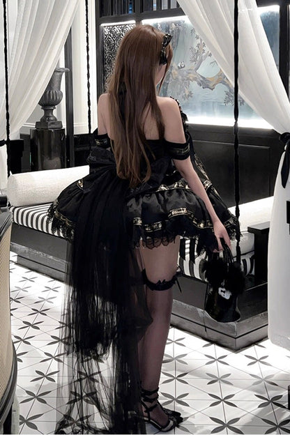 Black [Young Lady] Halterneck Sleeveless Multi-Layered Ruffle Bowknot Elegant Princess Gothic Lolita Dress