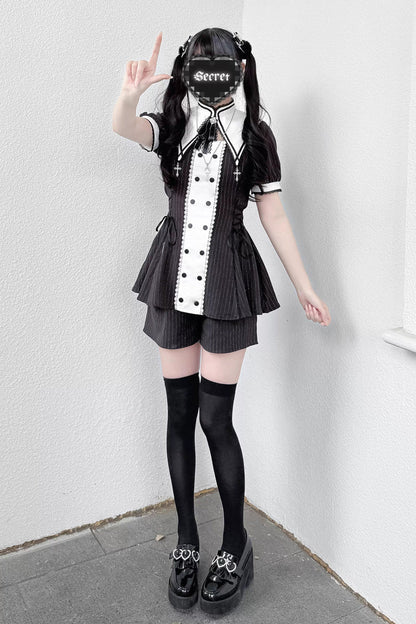 Black/White [Offbeat Confession] Long Short Sleeves Printed Ruffled Bow Gothic Jirai Kei Japanese Dress and Shorts Set
