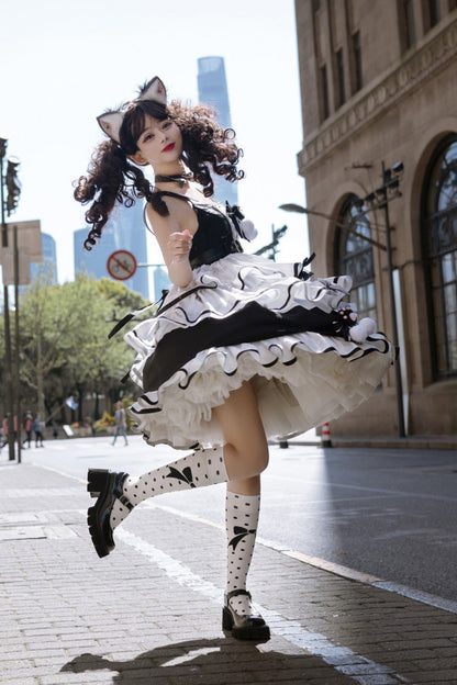 Black/White [Cat Fist] Triple-Layered Ruffle Bowknot Sweet Lolita Jsk Dress