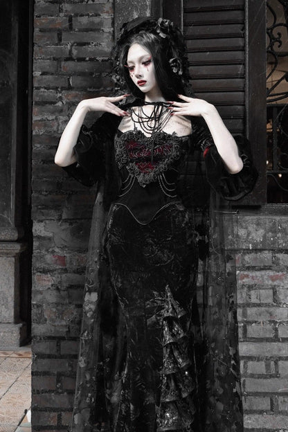 Black [Castle of Dark Romance] Square Collar Short Sleeves Multi-Layered Ruffled Embroidered Open-Front Lace Gothic Lolita Mermaid Dress
