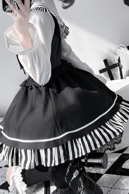 Black [Twilight Song] Stripe Print Bowknot Lace Jirai Kei Jumper Dress