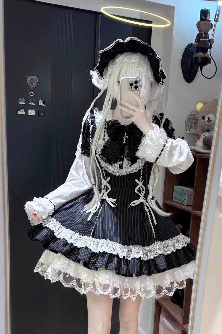 Black [Pilgrimage Rabbit] Round Collar Short Sleeves Triple-Layered Striped Printed Ruffled Bow Lace-Up Gothic Lolita Dress