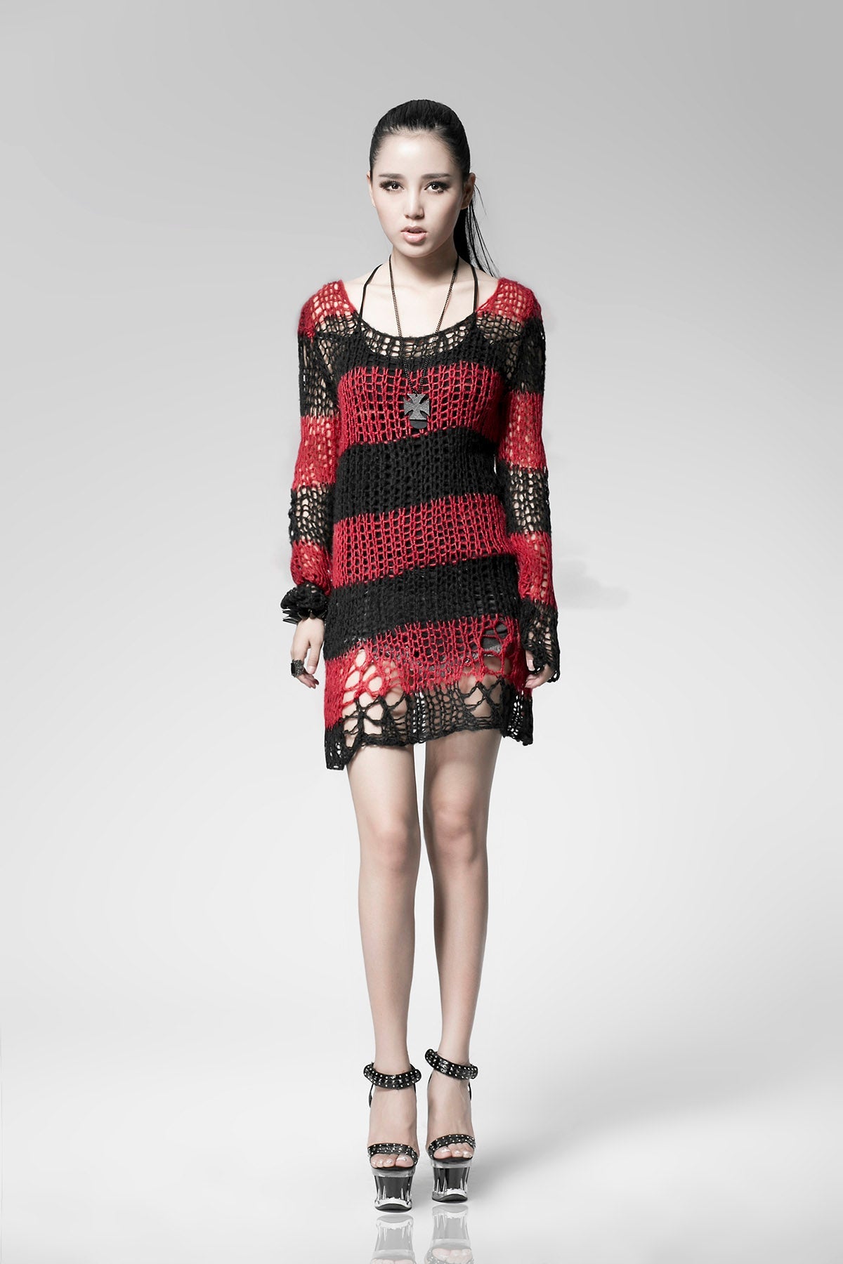 Round Collar Long Sleeves Print Ripped Women's Steampunk Sweater 3 Colors
