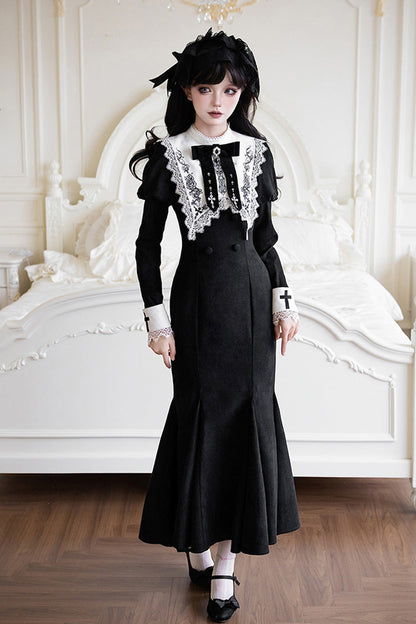 Black/White [Rose Doll] Square Collar Long Sleeves Bowknot Lace-Up Gothic Lolita Dress Set 2 Versions