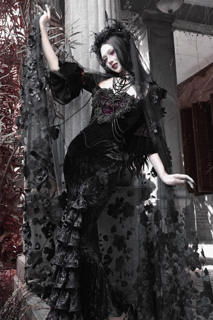 Black [Castle of Dark Romance] Square Collar Short Sleeves Multi-Layered Ruffled Embroidered Open-Front Lace Gothic Lolita Mermaid Dress
