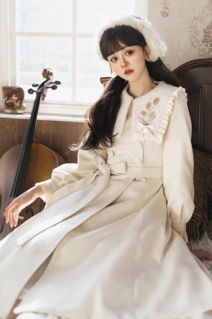 Tulip Long Puff Sleeves Embroidery Slim Sweet Lolita Coat 2 Colors