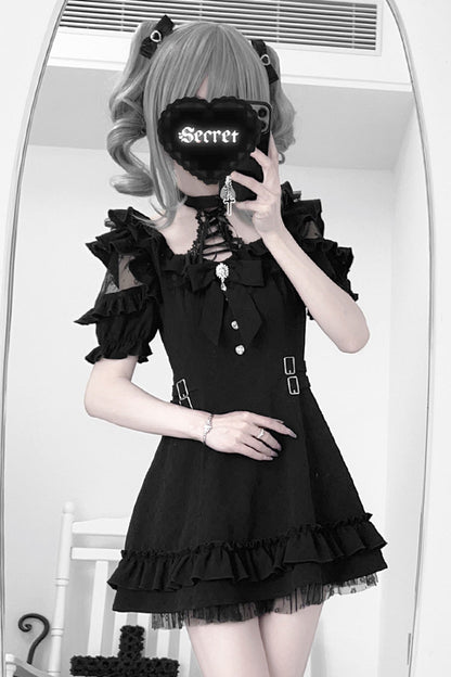 Black/White Halterneck Short Sleeves Ruffle Bowknot Lace Jirai Kei Japanese Dress 2 Colors