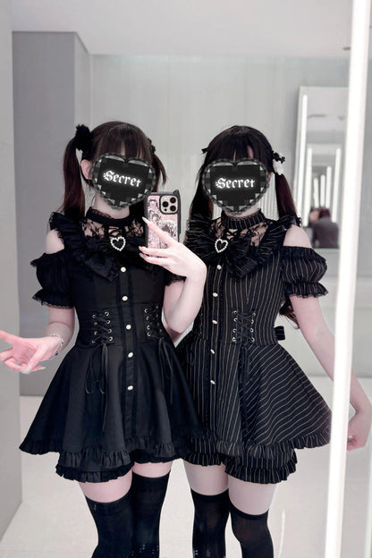 [Silver Candle Elegy”] Short Sleeves Printed Ruffled Cut-Out Bow Gothic Jirai Kei Top and Shorts Set 2 Colors