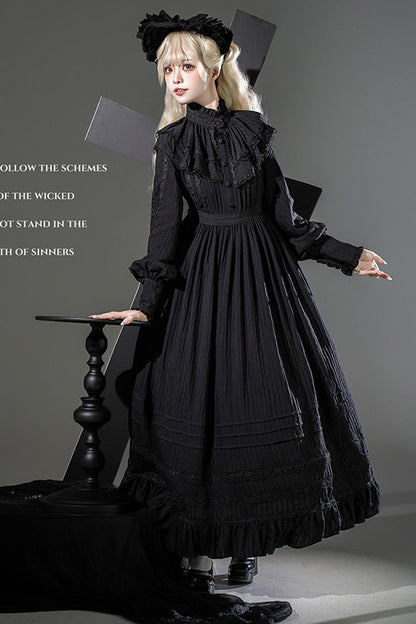 Black [Quiet Place] Long Sleeves Jacquard Ruffle Embroidery Bowknot Gothic Lolita Dress