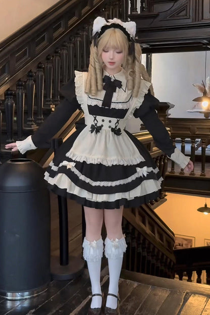Black/White Short Sleeves Triple-Layered Ruffle Bowknot Lace Sweet Plus Size Maid Lolita Dress Set