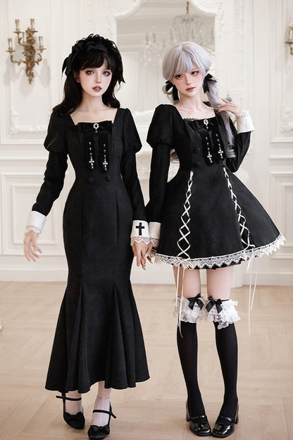 Black/White [Rose Doll] Square Collar Long Sleeves Bowknot Lace-Up Gothic Lolita Dress Set 2 Versions