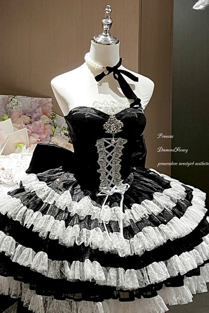 Black [Heartbeat at First Sight] Off Shoulder Sleeveless Multi-Layered Ruffle Bowknot Lace Lace-Up Sweet Princess Gorgeous Lolita Dress