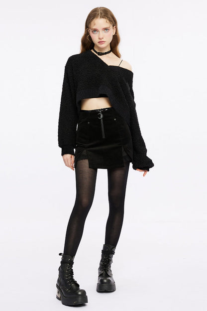 Black Wool Textured V Collar Long Sleeves Women's Gothic T-Shirt