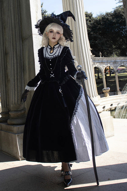 Black Witch Long Sleeves Ruffle Bowknot Stitching Lace Gothic Lolita Long Dress