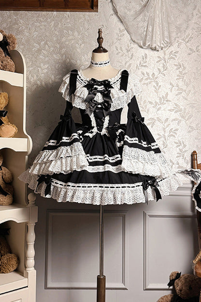 Black [Rabbit Sleeping Doll] Long Trumpet Sleeves Ruffle Bowknot Lace Sweet Lolita Dress