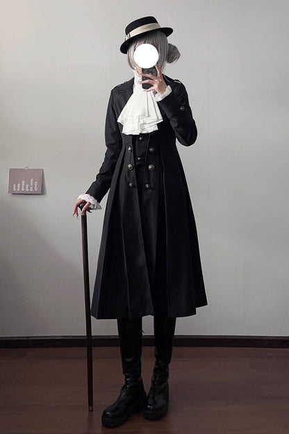 [Paranoid’s Punishment ] Long Sleeves Slim Gothic Lolita Trench Coat 2 Colors