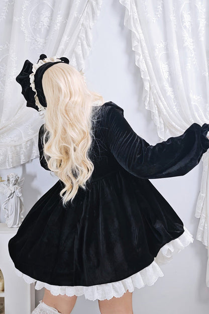 Black [Antique Velvet Doll] Stand Collar Long Sleeves Ruffled Bow Gothic Plus Size Lolita Dress