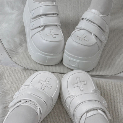 Medical Series Heart Style Double Strap Round-Toe Sweet Lolita Platform Shoes 3 Colors
