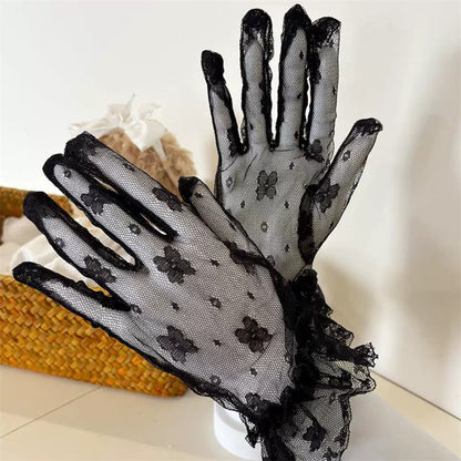 Butterfly Embroidered Lace Mesh Sweet Lolita Gloves 2 Colors