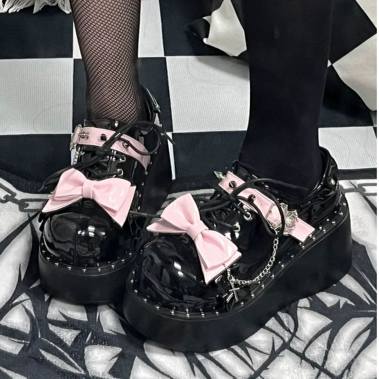 Spider Single-Strap Buckle Bow Round-Toe Punk Gothic Platform Shoes