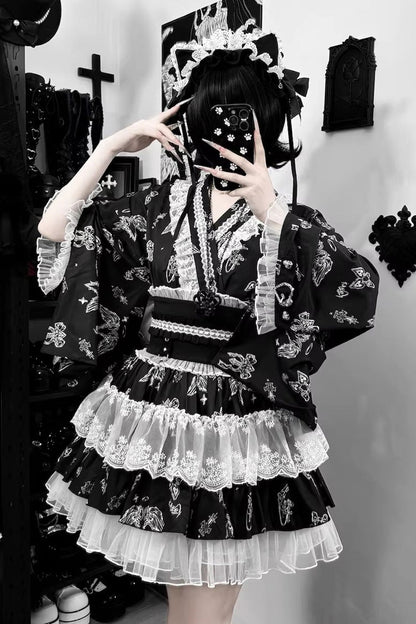 Punk T-Shirt - Jirai Kei, 3 Colors, Long Sleeves, Gothic Style, Lace Trim - main product image