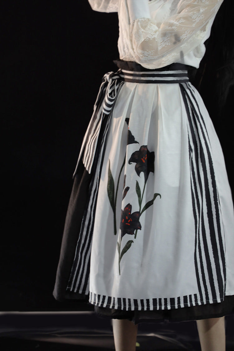 Ruffled Lolita Skirt - White/black Lily Printed, 2 Colors, Embroidered, Gothic Style - additional product view 2