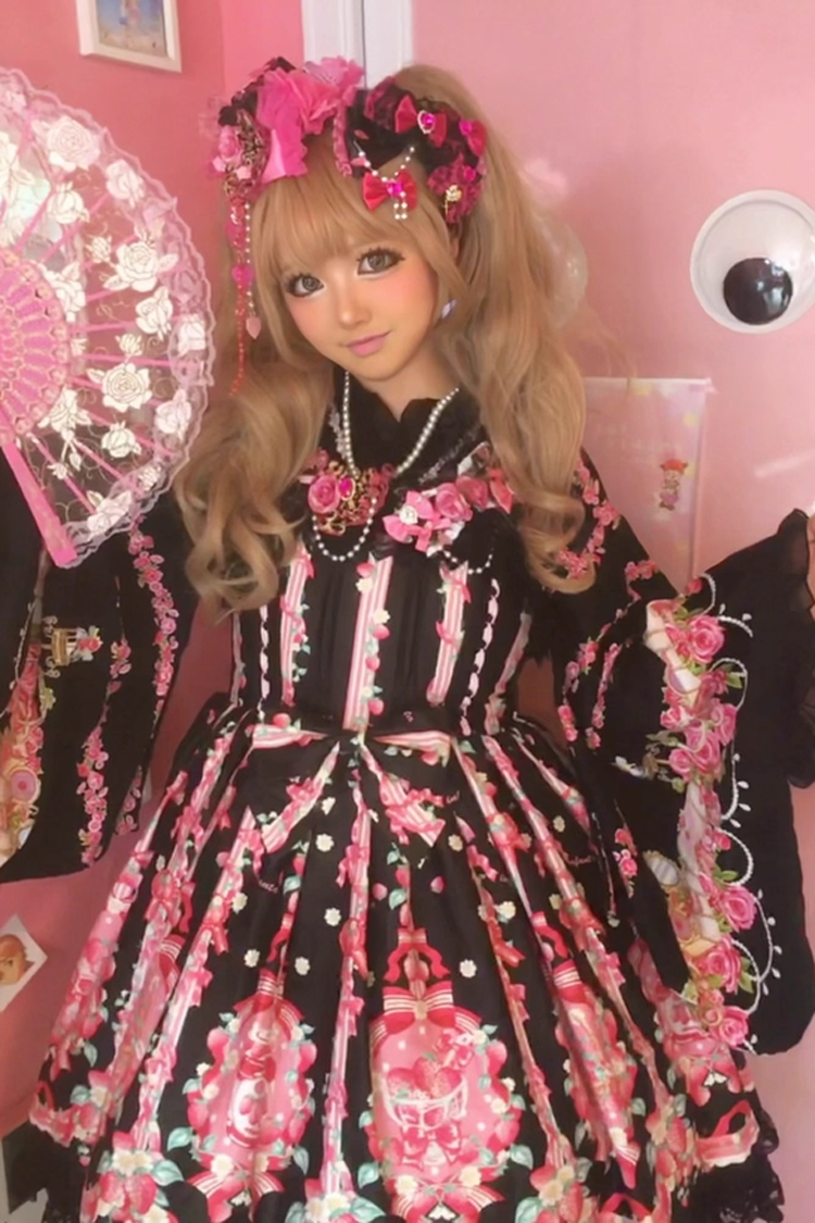 Sweet Lolita JSK - Strawberry Chef, 4 Colors, Printed, Bow Detail, Lace Trim - additional product view 7